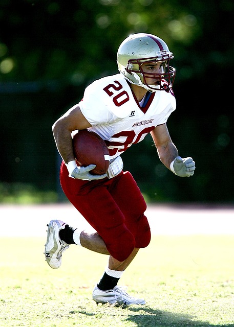 “挪威重炮手”里瑟在利物浦曾穿6号，如今凯尔凯兹接过6号